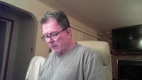 sally______ online show from April 20, 4:26 am