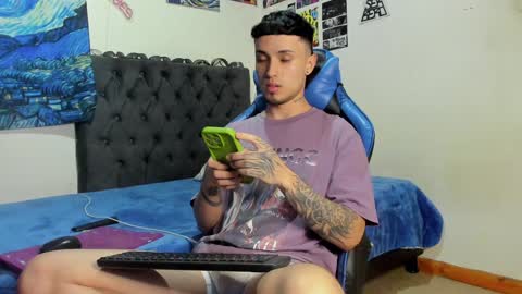   online show from December 20, 1:03 am
