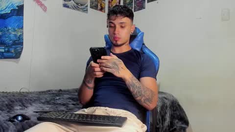   online show from November 20, 1:27 am