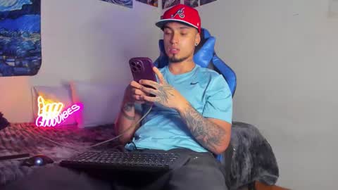   online show from November 27, 1:20 am