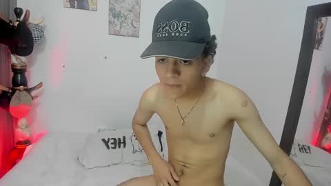 Snapshot of sam__cute chatting on December 28, 11:59 pm sam__cute online show from December 28, 11:59 pm