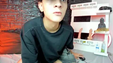 Snapshot of sam__cute chatting on February 28, 11:56 pm sam__cute online show from February 28, 11:56 pm