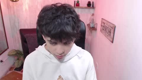 Sam online show from February 20, 1:51 pm