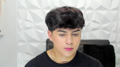 Sam online show from December 2, 2:31 pm