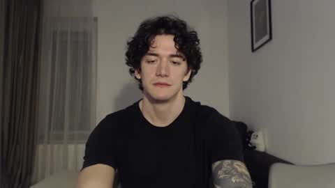 Sam online show from November 12, 1:00 am