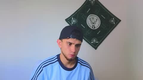 samevansx online show from December 13, 7:53 pm