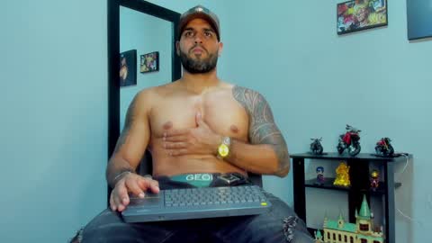 samir_hazard online show from December 21, 2:52 am