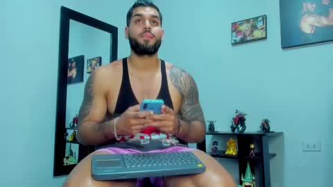 samir_hazard online show from February 10, 8:42 pm