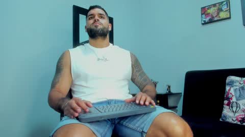 samir_hazard online show from February 1, 10:34 pm