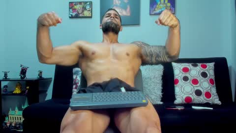 samir_hazard online show from February 19, 1:29 am