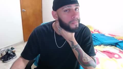 samir_music_ online show from October 18, 7:30 pm