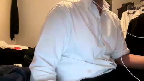 samsamlondon online show from December 31, 4:49 am