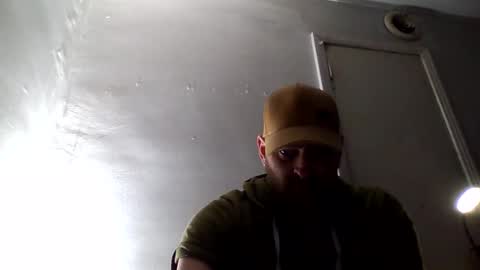 samthefox007 online show from April 16, 4:34 am