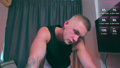 Snapshot of samuel_andrew chatting on February 5, 4:59 am Samuel online show from February 5, 4:59 am