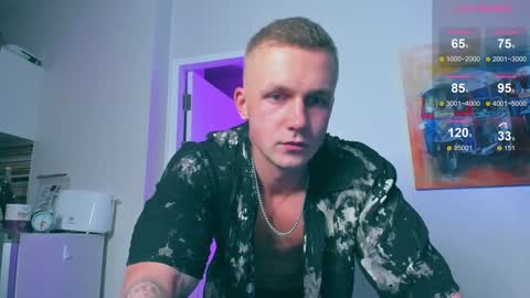 Snapshot of samuel_andrew chatting on December 28, 1:29 am Samuel online show from December 28, 1:29 am