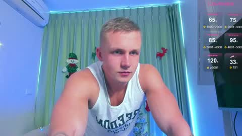 Snapshot of samuel_andrew chatting on December 24, 6:00 am Samuel online show from December 24, 6:00 am