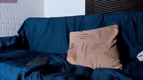 Samuel online show from January 9, 12:14 am