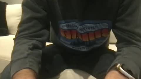 Snapshot of samwise2418 chatting on February 18, 5:53 am Sam W dick strip tease online show from February 18, 5:53 am