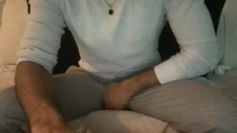 Snapshot of samwise2418 chatting on December 27, 6:14 am Sam W dick strip tease online show from December 27, 6:14 am