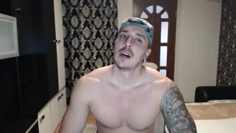 Sanchez Erik online show from December 3, 12:05 pm