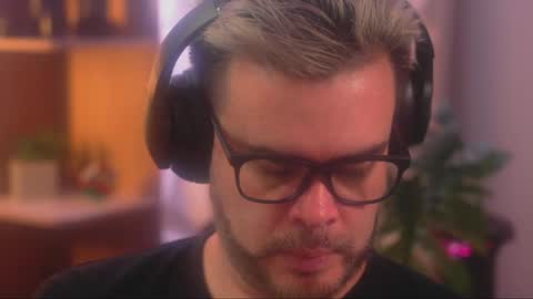 Sanders online show from January 11, 10:24 pm