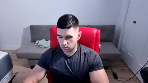 Snapshot of sandow_ chatting on September 12, 10:32 pm Sandow online show from September 12, 10:32 pm
