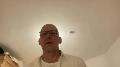 santaclausonice online show from November 7, 1:53 am