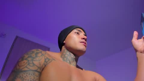 Santi Ferrer online show from May 16, 2:31 am