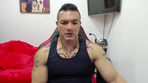 santi_pastori online show from November 28, 2:52 pm