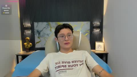 santiago_russo18 online show from October 24, 12:07 pm