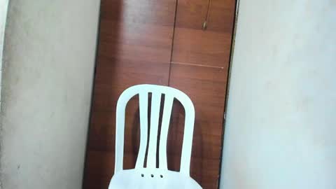 Santiago    online show from January 4, 8:49 am