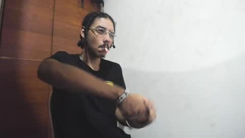 Santiago    online show from December 27, 7:18 am
