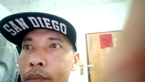 santichai561323 online show from March 20, 4:27 am