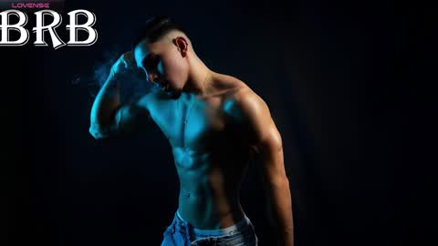 Santiago Seans online show from October 23, 12:30 pm