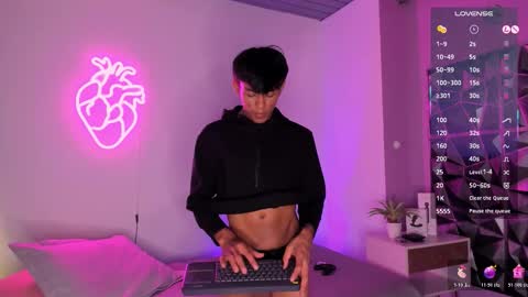 Santii online show from November 10, 11:31 pm