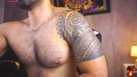 santiago online show from April 10, 12:01 pm