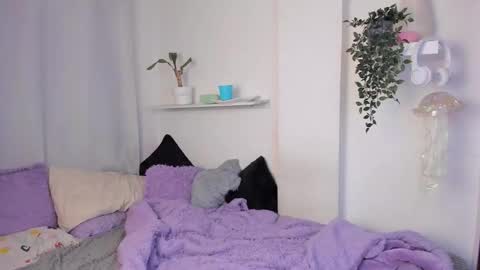 kitty online show from February 26, 1:07 am