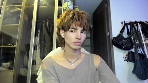 kitty online show from January 27, 11:54 pm