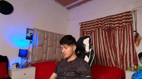 Santyago online show from December 14, 2:12 am