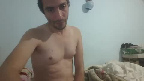Snapshot of saraclit chatting on December 16, 12:04 am pass kika online show from December 16, 12:04 am