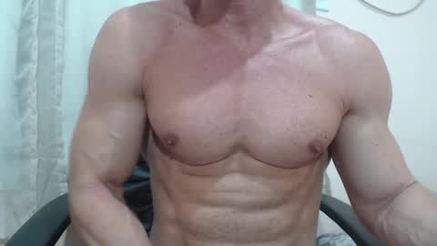 saradorj92 online show from November 9, 2:37 am