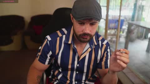 SargentSaltNPepa online show from April 18, 8:38 am