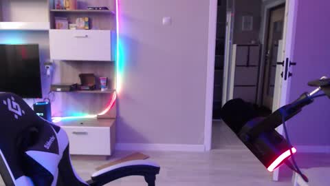 Kristof online show from March 7, 6:11 am