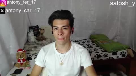 Snapshot of satosh_y chatting on October 1, 12:14 am satosh_y online show from October 1, 12:14 am