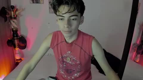 Snapshot of satosh_y chatting on January 11, 2:52 am satosh_y online show from January 11, 2:52 am