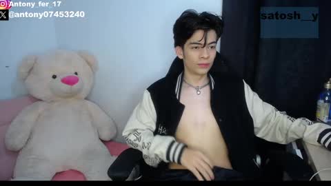 Snapshot of satosh_y chatting on February 13, 1:08 am satosh_y online show from February 13, 1:08 am