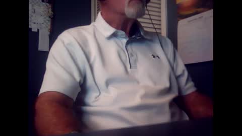 Snapshot of satyr64 chatting on September 10, 7:01 pm satyr64 online show from September 10, 7:01 pm