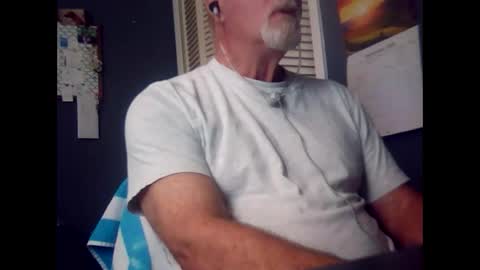 Snapshot of satyr64 chatting on September 14, 2:30 pm satyr64 online show from September 14, 2:30 pm
