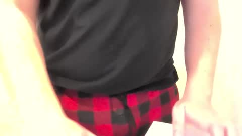 Snapshot of sbud94 chatting on December 6, 4:38 pm sbud94 online show from December 6, 4:38 pm