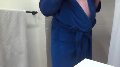 Snapshot of sbud94 chatting on March 12, 7:59 pm sbud94 online show from March 12, 7:59 pm